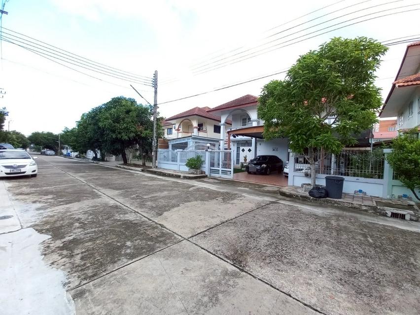 ขายบ้านเดี่ยว 2 ชั้น หมู่บ้านมิตรรุ่งเรืองวิลเลจ ซอยทวีวัฒนา-กาญจนาภิเษก24 ใกล้มหาวิทยาลัยกรุงเทพธนบุรี 2