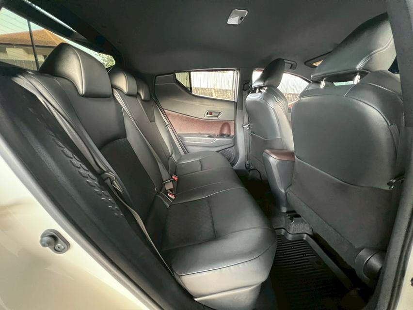 ปี 2018 TOYOTA CHR, 1.8 HV Hi มือเดียวป้ายแดง 9