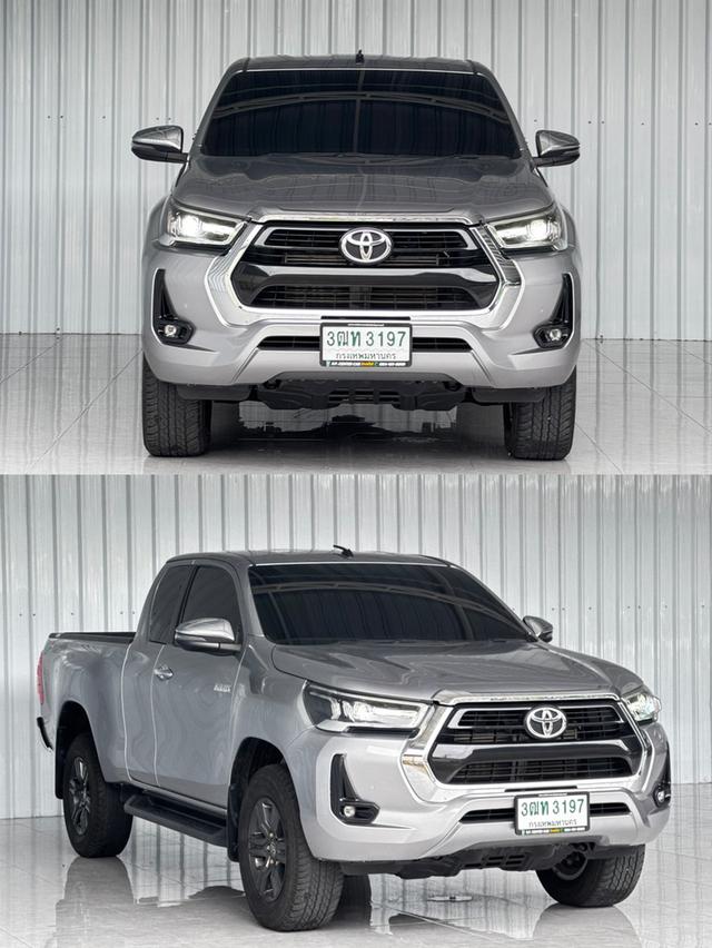 Revo CAB 2.4Mid เกียร์ออโต้ ยกสูง