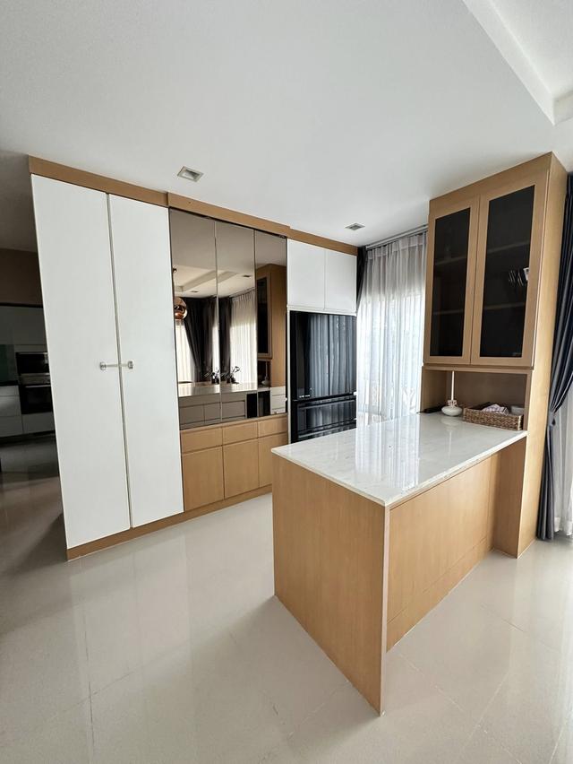 ให้เช่าด่วน! บ้านเดี่ยว Life Bangkok Boulevard วงแหวน-พระราม 9 หลังริมสุด (177 ตร.ม.) 3 นอน 3 น้ำ เฟอร์ครบ พร้อมเข้าอยู่! 1