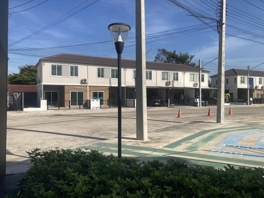 บ้านทาวเฮาว์ หลังมุม 3