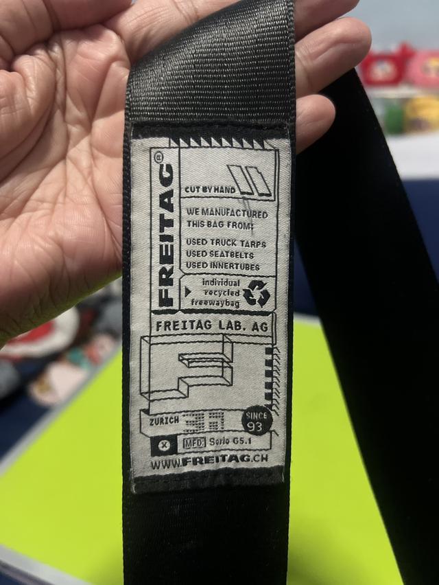 กระเป๋า frietag lassie 8