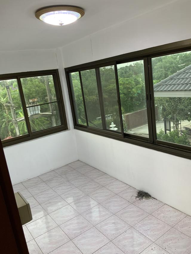 บ้านเดี่ยว132ตรวกฤษดา26นครชัยศรีมีสนามกอล์ฟในหมู่บ้าน 13