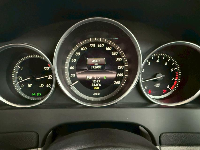 Benz C200 CGI Avantgarde ปี2013 จด 2014