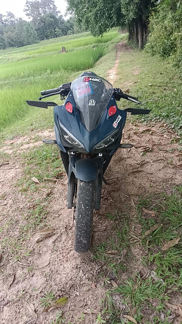 รถมอเตอร์ไซค์ CBR 150 r ปี 2019