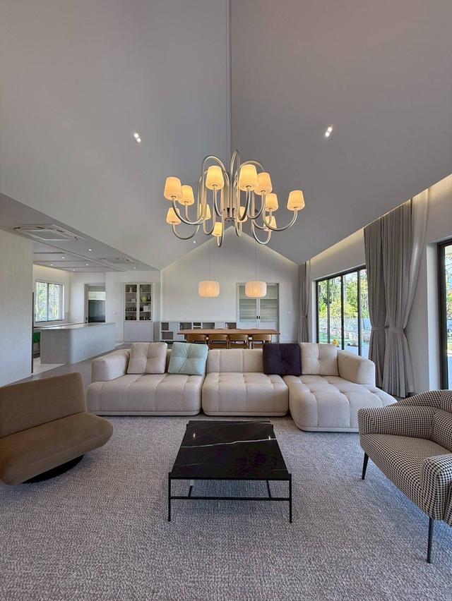 🏰 บ้านเดี่ยวชั้นเดียวพื้นที่จุใจ 4 ไร่+ 5 ที่จอดรถ ราคา 20.9 ลบ. ทำเลดีนัดชมได้ครับ/ค่ะ ✅ 5