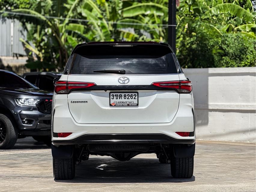 รหัสรถ WRT8262 🚗 ขาย Toyota Fortuner 2.4 Legender Black Top 2WD ปี 2022 6