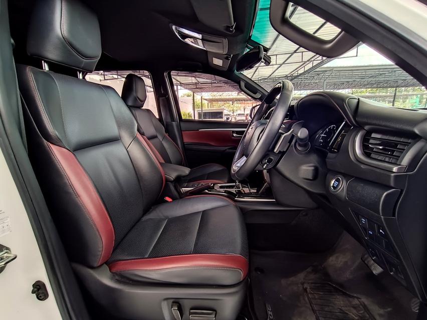 FORTUNER LEGENDER 2.4 V 4WD ปี 2021 ✅ ฟรีค่าจัด-ค่าโอน ✅ ฟรีประกันภัย ✅ ฟรี พรบ 11