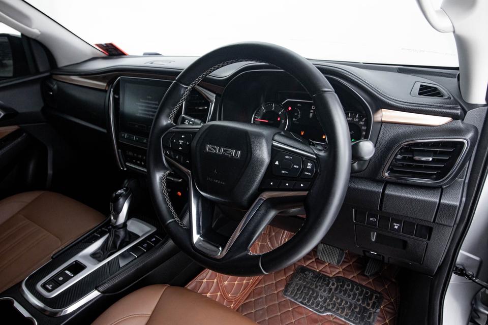 ✨ ISUZU MU-X 3.0 ULTIMATE 2WD AT ปี 2021 ตัวท็อป รูปที่ 14