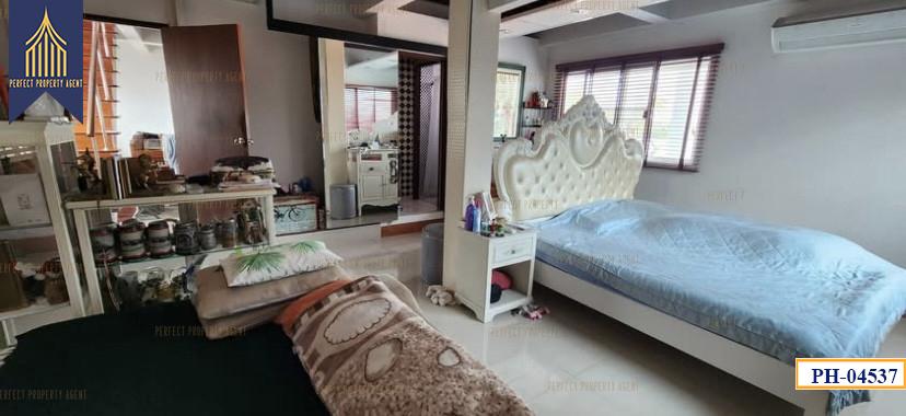 ขาย บ้านเดี่ยว 4 ชั้นซอยอินทามระ44 ใกล้สถานีรถไฟฟ้าห้วยขวาง 2