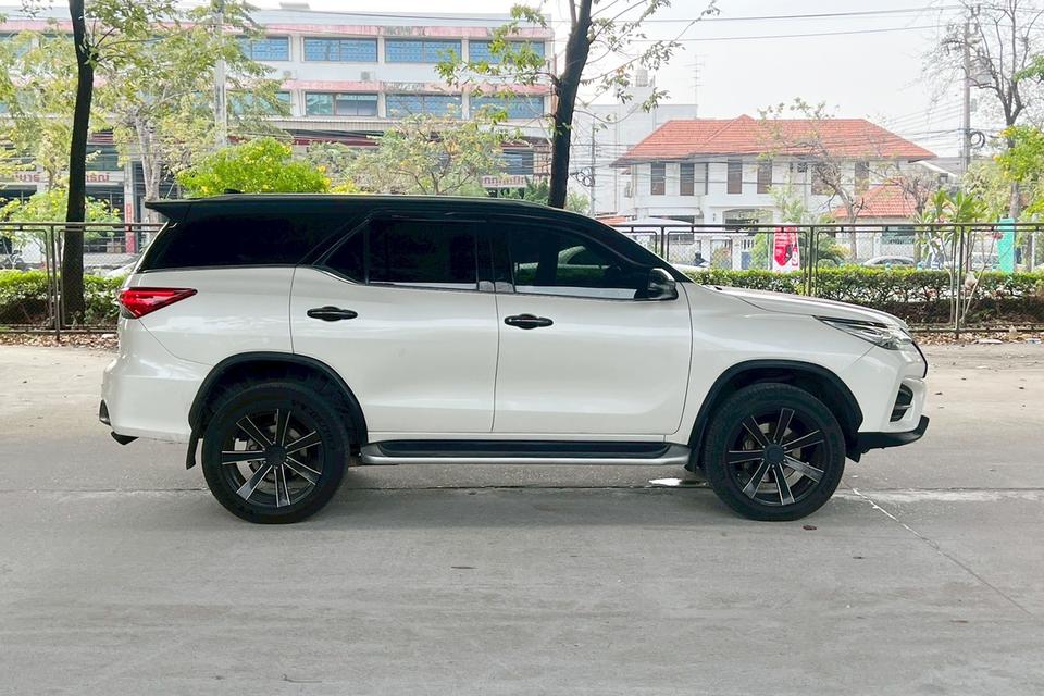 🔥ฟรีดาวน์ FORTUNER 2.8 TRD รถสวย ขับดีมาก Toyota FORTUNER 2.8 TRD Sportivo 2WD Black Top AT ปี 2019 รูปที่ 5