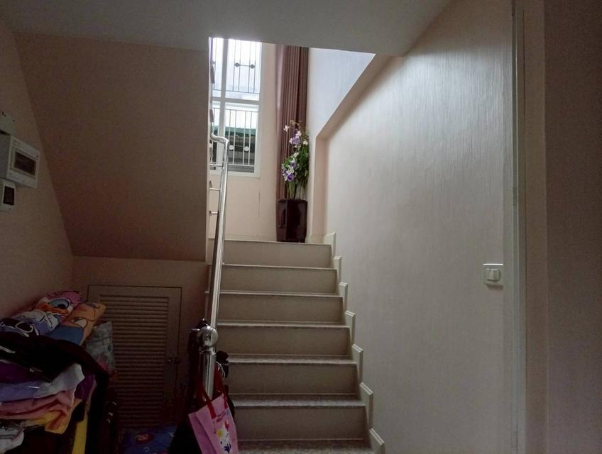 ขายบ้านเดี่ยว 2 ชั้น หมู่บ้านเค.ซี. วงแหวนรามอินทรา ทำเลดี ใกล้แฟชั่นไอส์แลนด์ 10