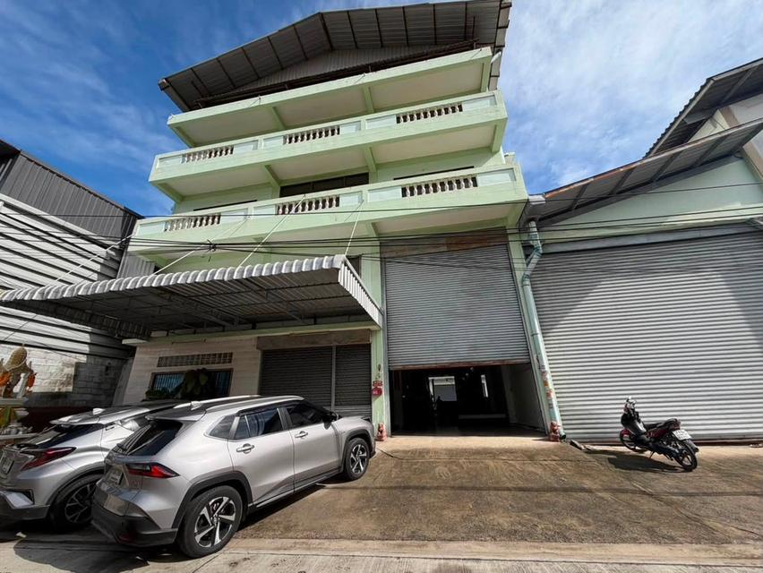 ให้เช่าโรงงาน เอกชัย 94 แขวงบางบอนเหนือ  พื้นที่ใช้สอย 5,520 ตรม 2