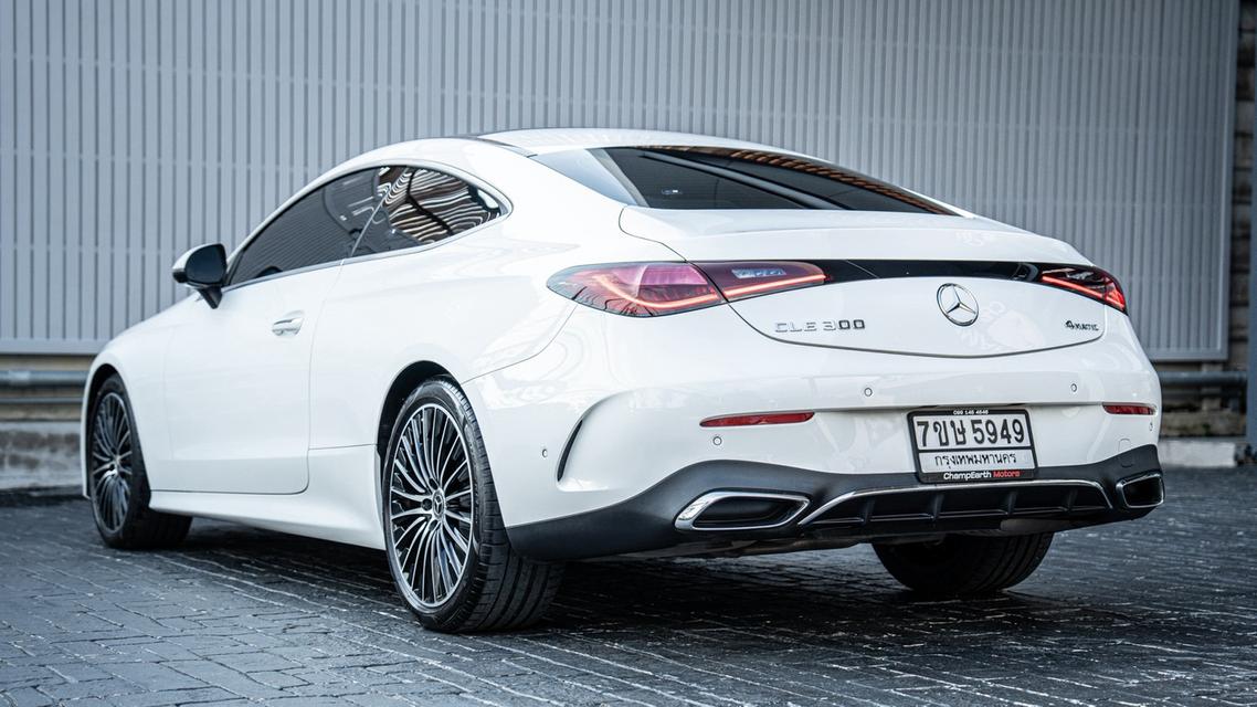 Mercedes-Benz CLE300 4Matic Coupe AMG Dynamic 2025 สีขาว เบาะสีแดง รถออกศูนย์ Benz Thailand เลขไมล์น้อย Warranty ศูนย์เหลือถึง 29/09/2028 รูปที่ 10