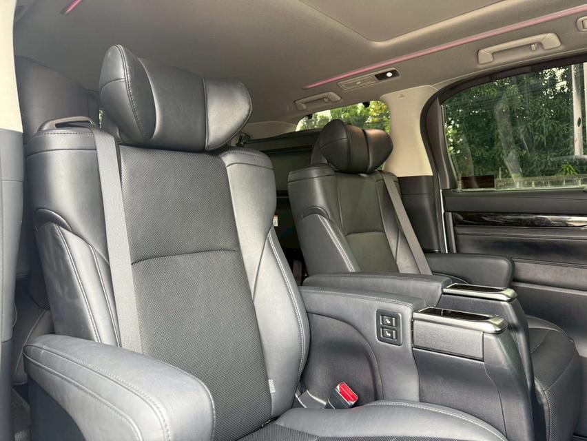 รหัสรถ SG931 Toyota Alphard 2.5 SC Package ปี2022 8
