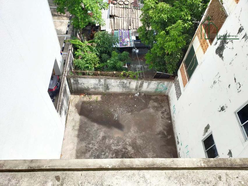 อาคารพาณิชย์ 2 คูหา ติดถนนลาดพร้าว 16