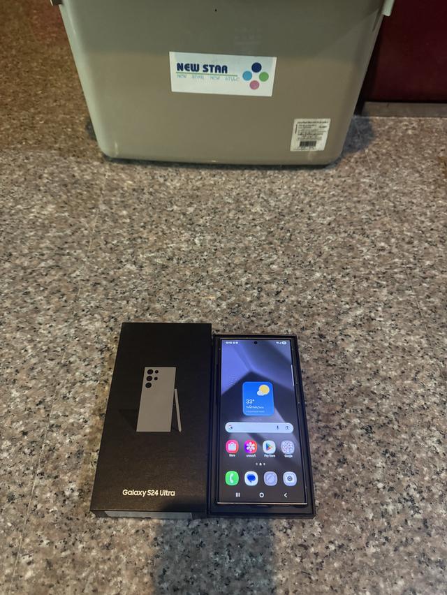 ขายๆๆๆถูกSamsungS24UltraสีTitanuim Gray 256กิ๊กยกกล่องอีมี่ตรงอุปกรยังไม่แกะใช้เลยคับสูนTrueสภาพสวยการใช้งานดีเยี่ยมทุกๆฟังชั่นเครื่องรีสโตได้ตลอดไม่ม
