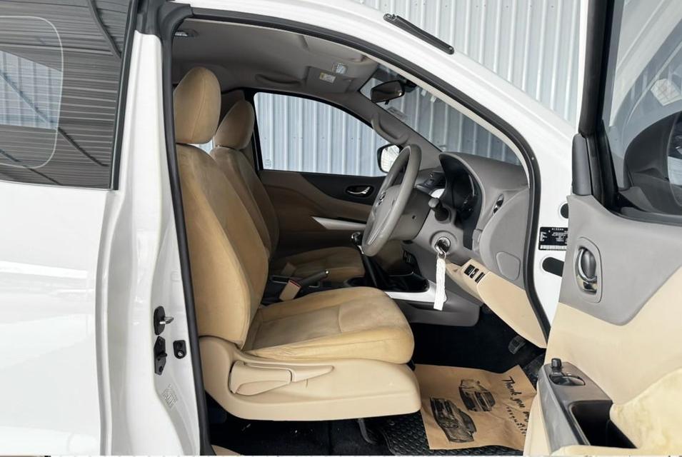 Nissan Navara NP300 2.5E CAB ดีเซล เกียร์ออโต้  ปี2019 12