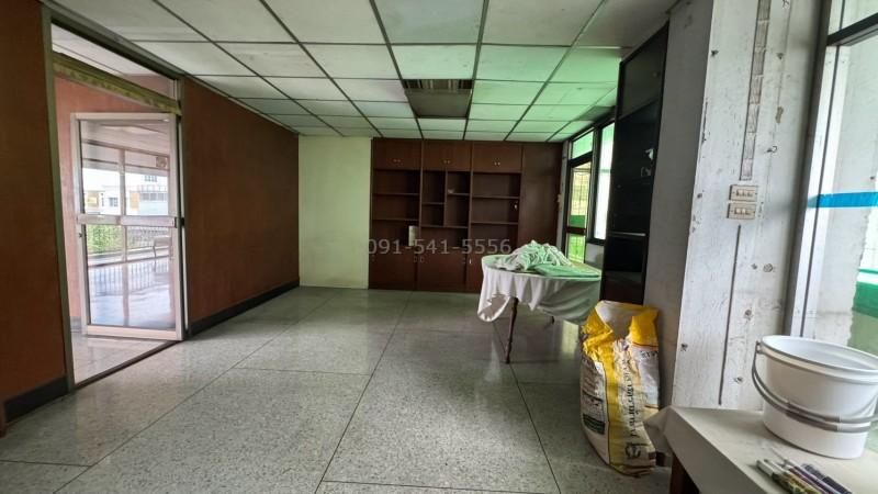 ขายอาคารสำนักงาน 9 ชั้น สุขุมวิท 101/1 พร้อมที่ดิน 498 ตรว เดินทางเชื่อมต่อสุขุมวิท อุดมสุข ปุณณวิถี และบางนาได้สะดวก 7