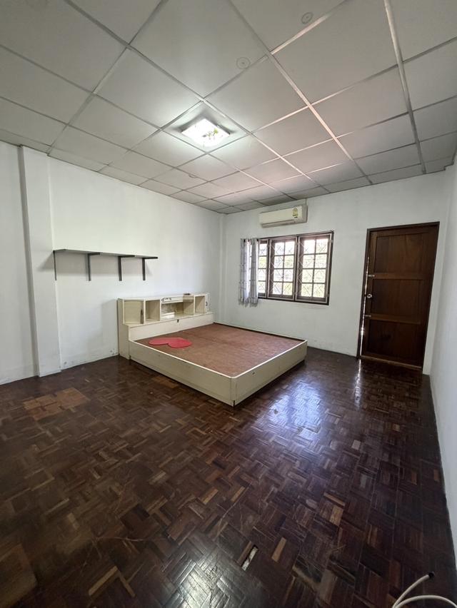 ทาวเฮ้าส์ 2 ชั้น 2 ห้องนอน 2 ห้องน้ำ 11