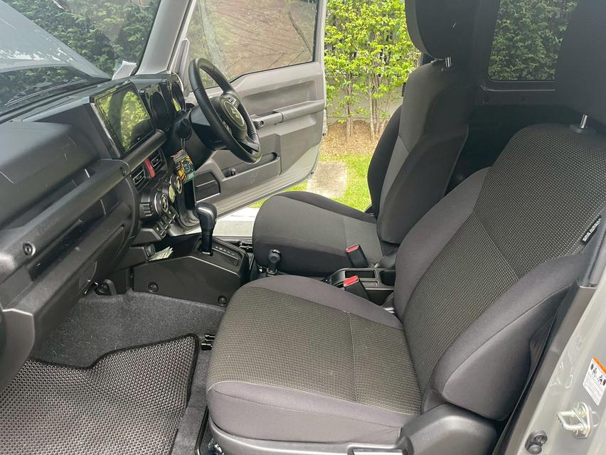 Suzuki Jimny SIERRA 4AT 4WD Mono-Tone สีเทา Solid Medium Gray 4wd  ปี 2024  6