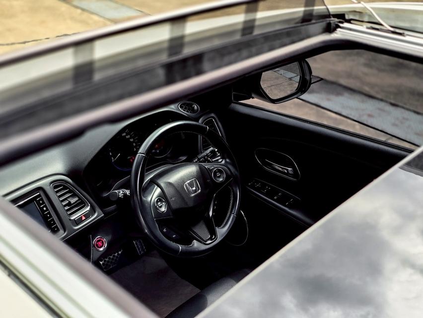 รหัสรถ CBLX8520 ⭕️ HONDA HR-V 1.8RS AT 2019🚩 17