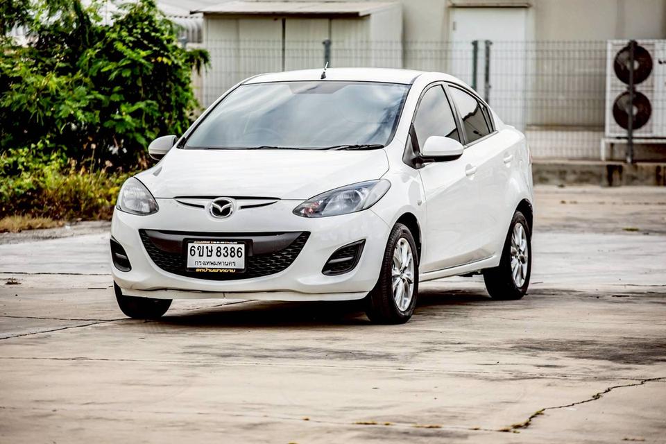 Mazda2 1.5 Groove Sedan ปี 2011 สีขาว เกียร์ออโต้ 2