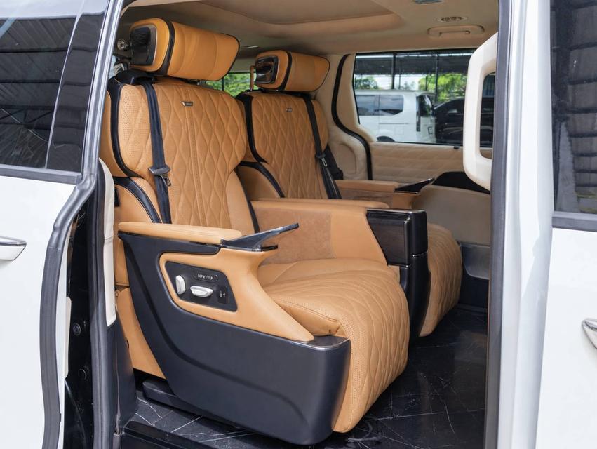 KIA CARNIVAL 2.2 SXL Wagon ปีจด 2022ประกันเครื่องยนต์ เกียร์ หลังการขาย 3 ปี/30,000 km. รูปที่ 17