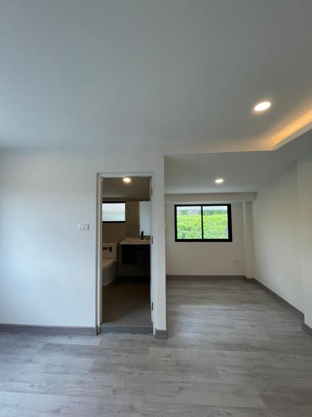 🏡 ทาวน์โฮมเล่นระดับ 5 ชั้น! พื้นที่กว้าง ใกล้สนามบินเชียงใหม่ Spacious 5-Level Townhouse for Rent - Near Chiang Mai Airport! 6