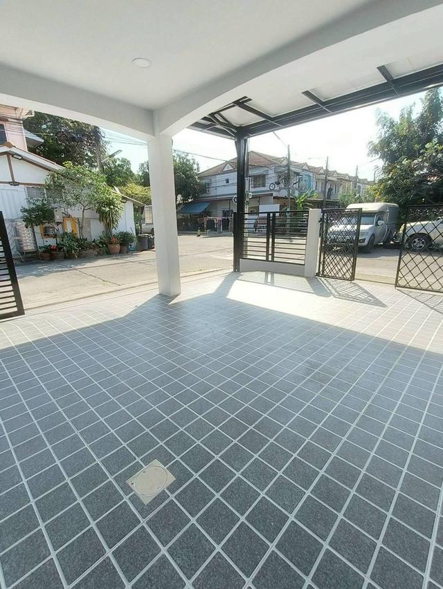 🔥 ต่ำกว่า 2 ล้าน! หลังมุมนอก 2 จอด ฟรีโอน แบบนี้ในหทัยราษฎร์หาไม่ง่าย! 4