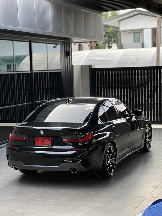 BMW 320d M Sport 11