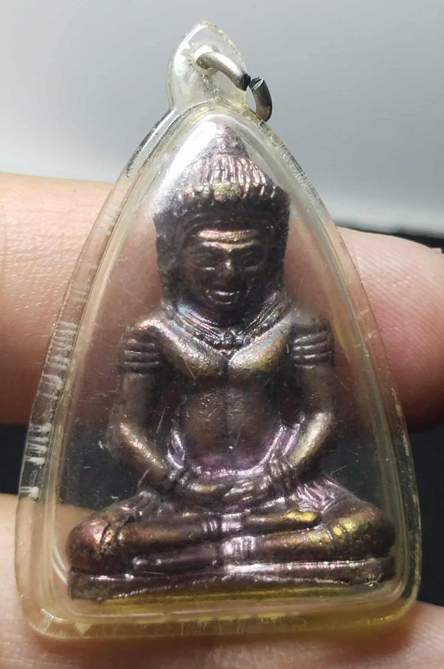 #พระยอดขุนพลขุนศึก พระแห่งผู้นำและมหาอำนาจ  ปี2520 พระดีปีลึกอีกรุ่นหนึ่งของหลวงปู่ พระสวยเดิมเลี่ยมเดิมจากวัดครับ*บริการจัดส่งทั่วประเทศครับ* 2