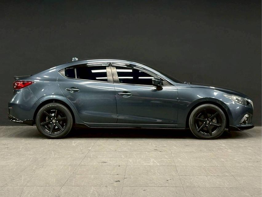 สปอร์ต หรู ขับสนุก ในราคาเบาๆ!Mazda3 2.0E (Sedan) | ปี 2014 5