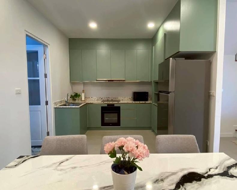 ให้เช่าทาวโฮม 4 ชั้น หลังมุม โครงการ พลัสพาร์ค อเวนิว ลาซาล-ศรีนครินทร์ เฟอร์นิเจอร์ครบ 7