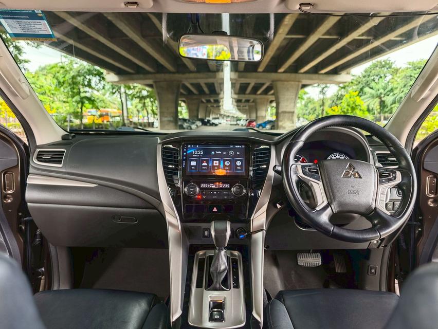 ขายรถ Mitsubishi pajero Sport 2.4GT Premium ปี 2017 สีน้ำตาล เกียร์ออโต้ 13