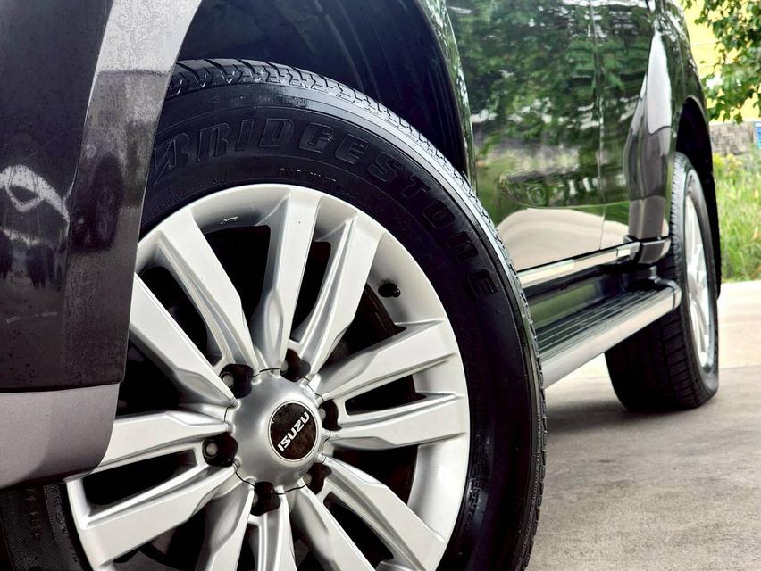 ขาย Isuzu MU-X 1.9DVD ปี18 17