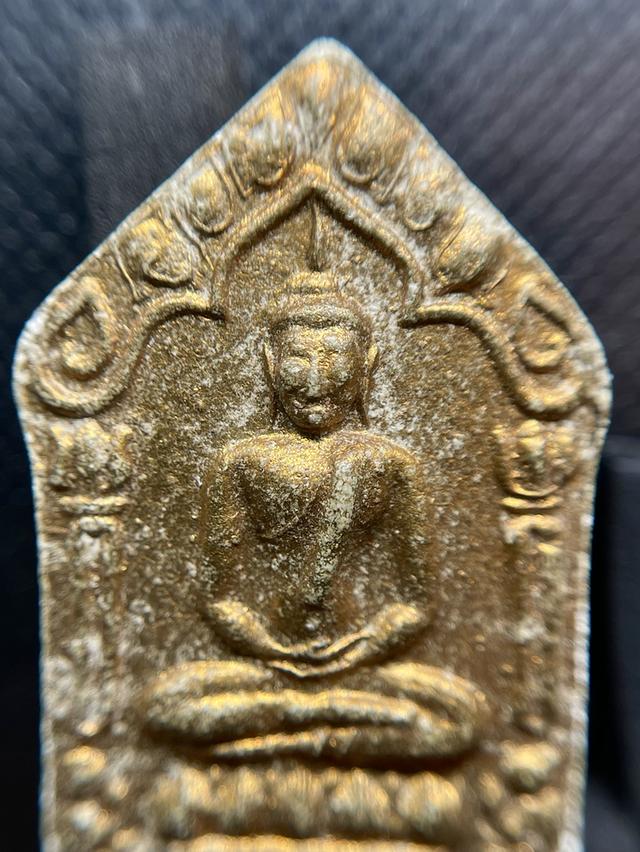 ขุนแผนผงพรายกุมาร หลวงปู่ทิม ปี15 บล็อกแรกB ทาบรอนซ์ทอง ฝังตะกรุดโทน รูปที่ 7