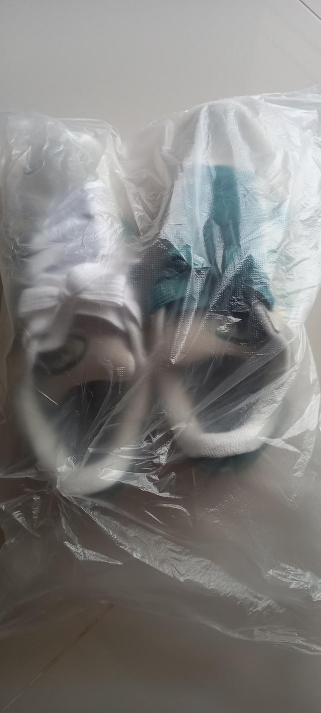 รองเท้าAdidas เบอร์42