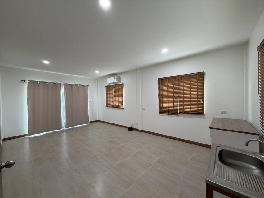 บ้านพร้อมที่ดิน100 ตรว.พร้อมสาธารูปโภค 2