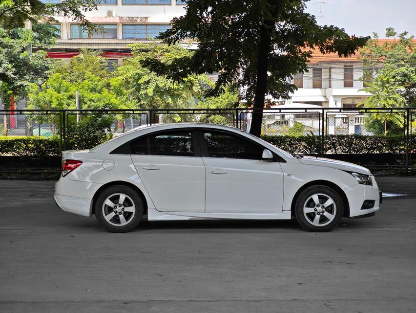 ขายรถ Chevrolet Cruze 1.6LS ปี 2012 สีขาว เกียร์ออโต้ 8