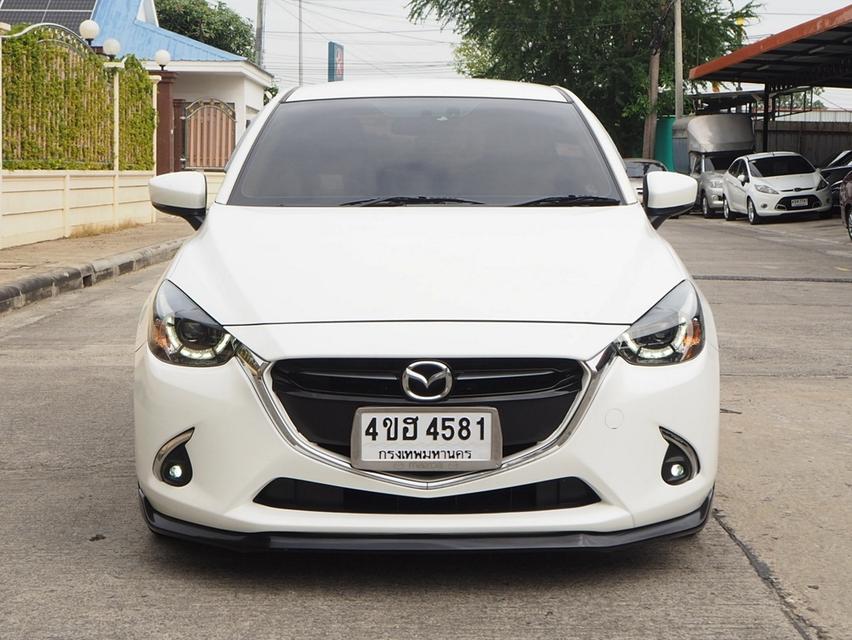 MAZDA 2 1.3 SKYACTIVE HIGH CONNECT (MNC) ปี 2019 สภาพป้ายแดง 3