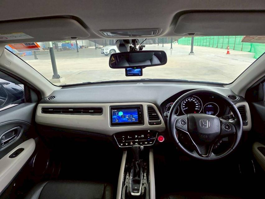 ขาย Honda HRV 1.8EL ปี20 13