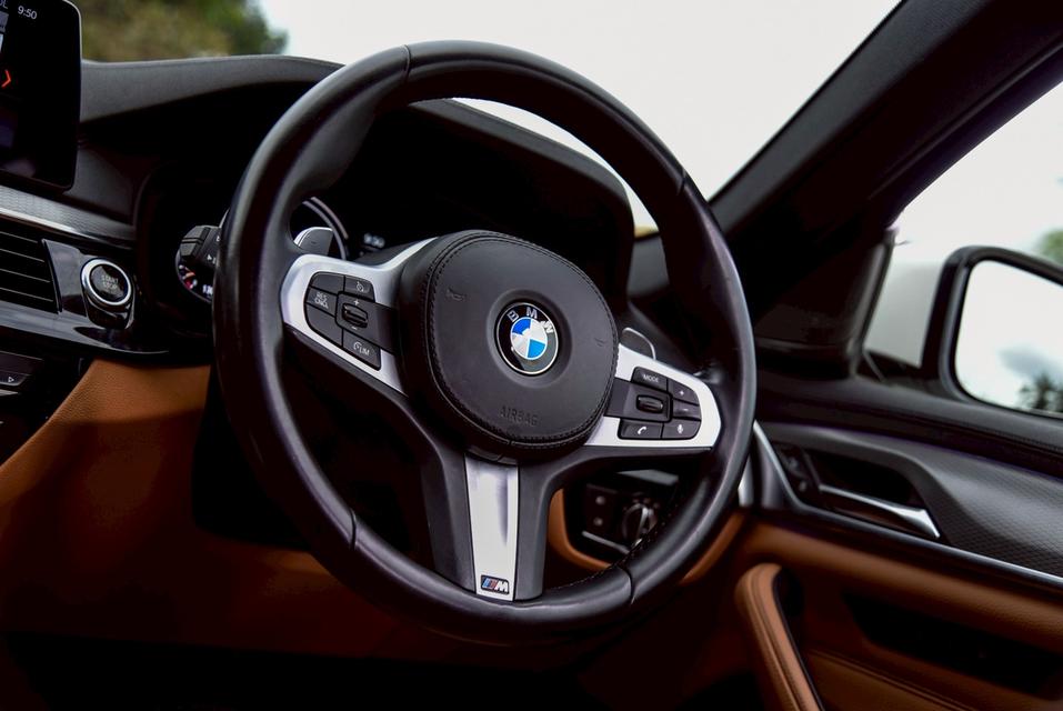 รหัสรถ CBL6999 BMW 530e M Sport G30 AT 2019 13