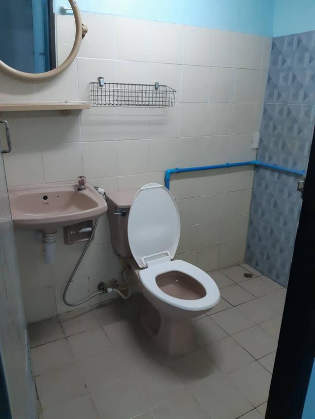 ห้องแอร์ว่างให้เช่า สินเศรษฐีคอนโดมิเนียม พระราม 2 จ.สมุทรสาคร ติดตลาดลีลา