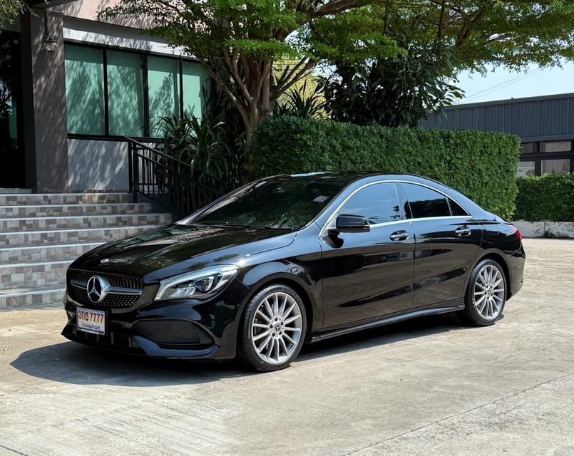 2018 BENZ CLA250 AMG FACELIFT รถมือเดียวออกป้ายแดง รถวิ่งน้อย เข้าศูนย์ทุกระยะ ไม่เคยมีอุบัติเหตุครับ 4