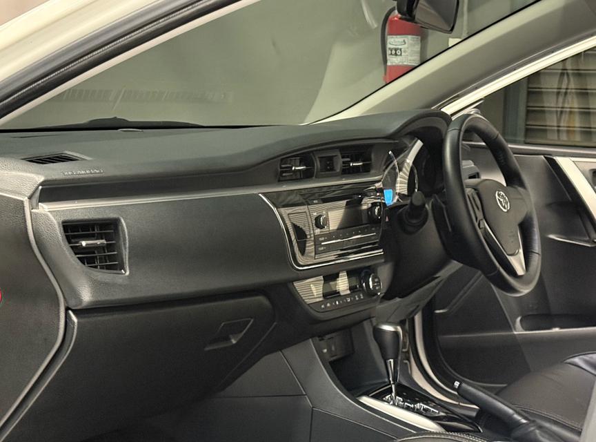 2015 TOYOTA ALTIS 1.8 ESPORT  รถวิ่งน้อย ประวัติศูนย์ครบ รถไม่มีเคยอุบัติเหตุครับ 11