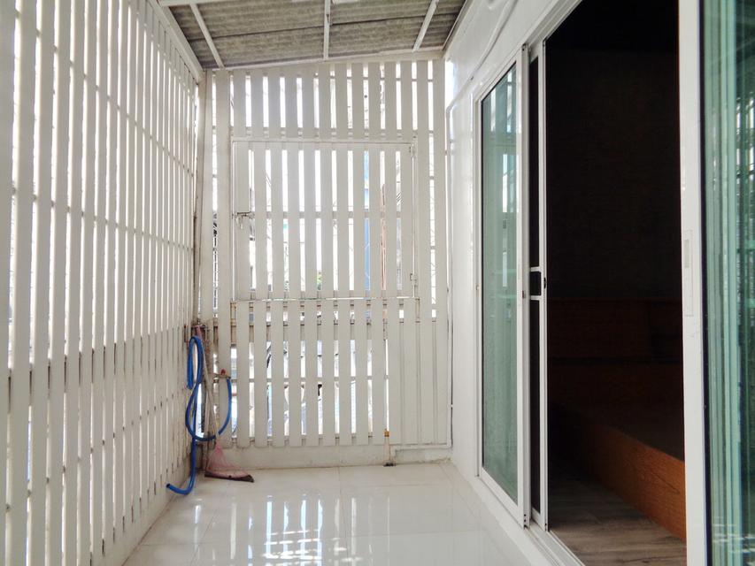 🚩 บ้านรีโนเวท ทาวน์โฮม 3 ชั้น 18 ตารางวา โครงการ เดอะ รีโน่ นวมินทร์ ติดห้างโลตัสนวมินทร์ 14