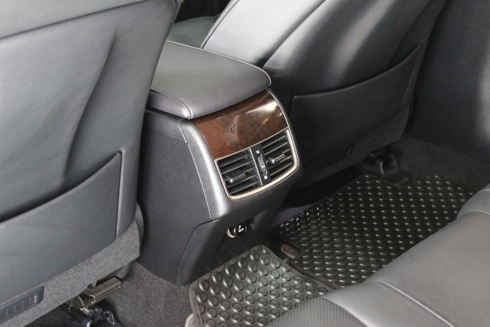 รหัสรถ JRS5482 Lexus ES300h ปี 2017 19