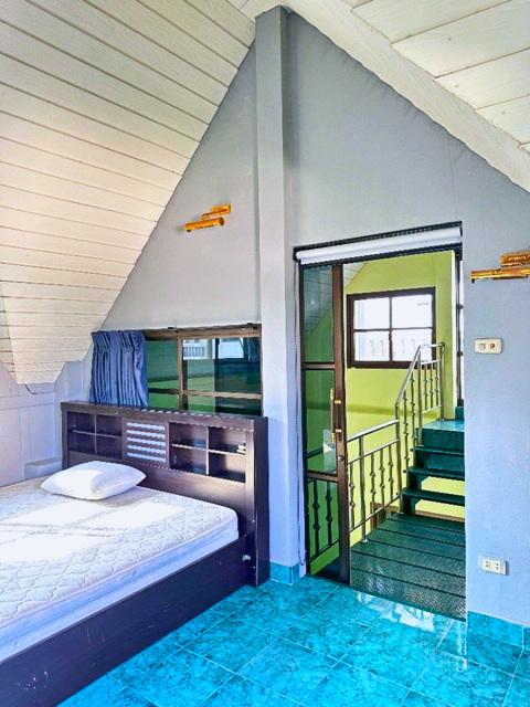 ให้เช่าสองชั้นครึ่ง ฟังก์ชัน 2 นอน 2 น้ำ MRT สุทธิสาร 700 ม.บ้าน พื้นที่ใช้สอย 25 ตร.ว.เหมาะพักอาศัย หรือโฮมออฟฟิศ 4