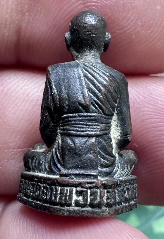 รูปหล่อลอยองค์รุ่นแรก(กริ่งกังวาน)31 หลวงพ่อจรัญ วัดอัมพวัน สิงห์บุรี รูปที่ 2